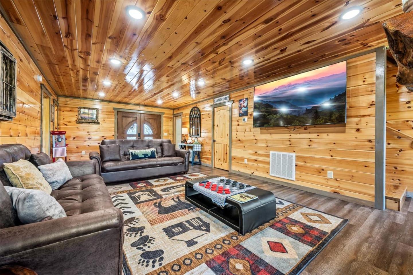 Indoor Pool, Volleyball Beach, Mountain View, Luxury Gatlinburg Kültér fotó