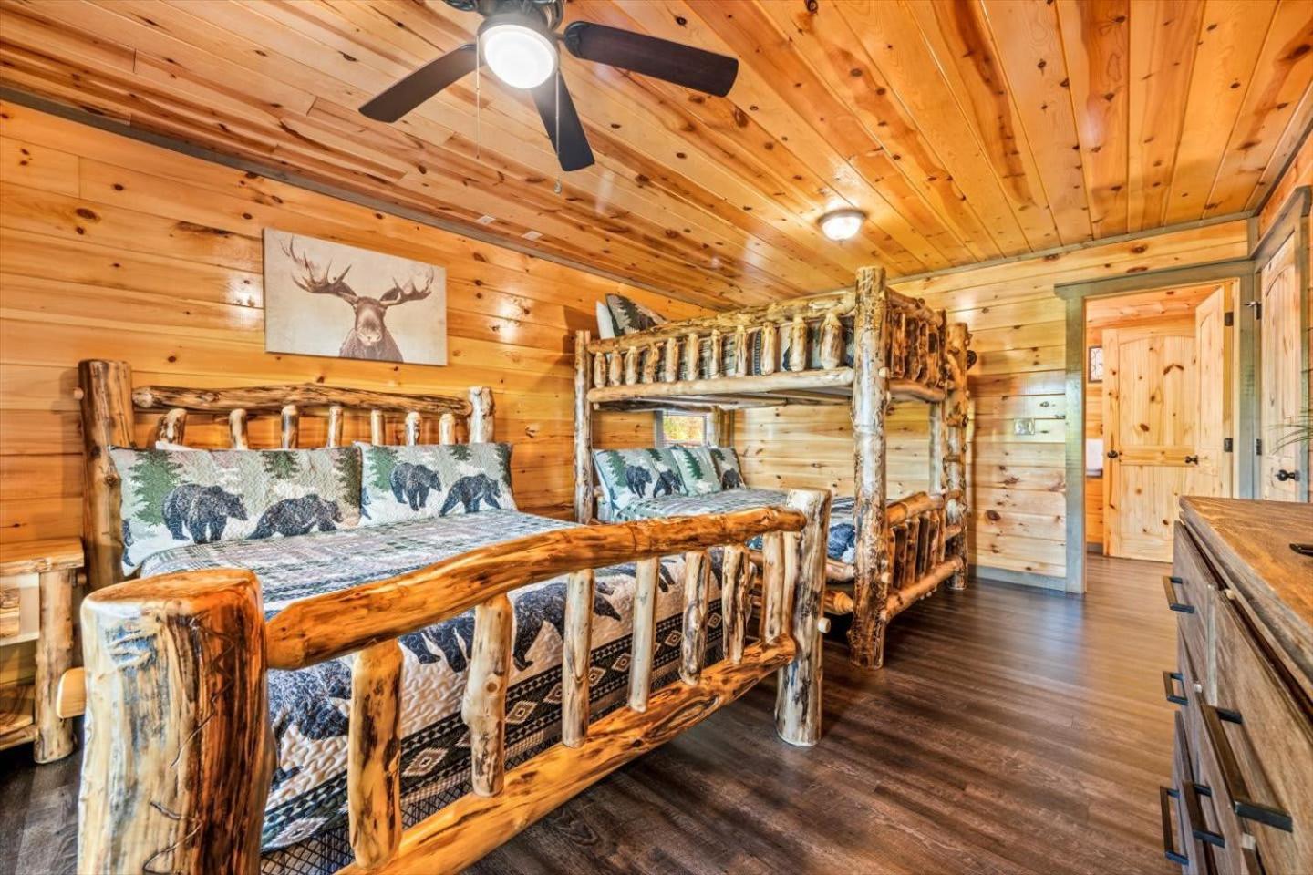 Indoor Pool, Volleyball Beach, Mountain View, Luxury Gatlinburg Kültér fotó